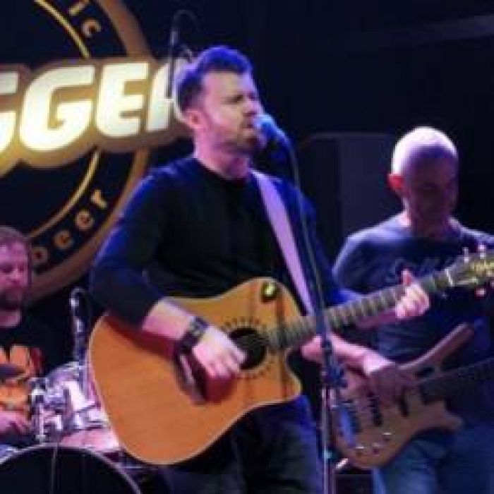 Группа Рейс -Каменный снег