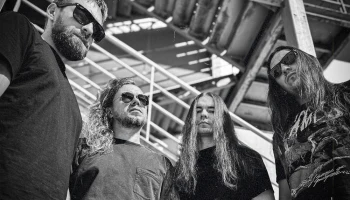 KA&rsquo;APER: Добро пожаловать в темнейшие из времен!