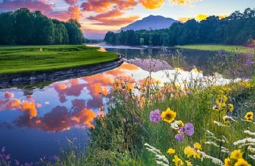 Смотрит закат молчаливый... Смотрит закат молчаливый...