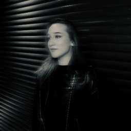 Соня Озернова