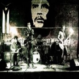 Двадцать Девять Дней