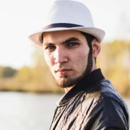 Нарек Алексанян