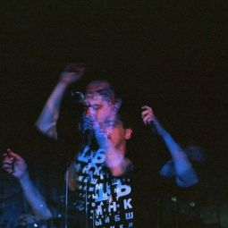 Семён Здесь