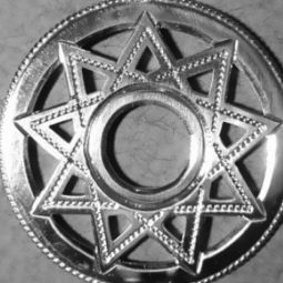 Владимиръ МедNый