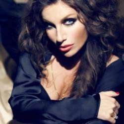 Алиса Савинская-Я влюбилась в блондина