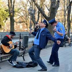 Генри Бэсхэ-Белыя черёмуха