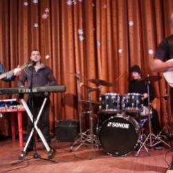 Гр Геликон  исполнитель Леонид Скуратович-Новый год