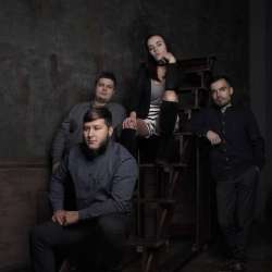 Gravity Lines-Synthetic Love