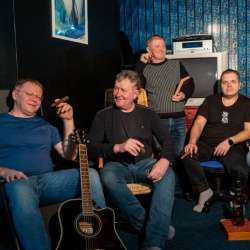 Группа МЕТРО 2021-Гражданка весна