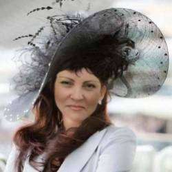 Лариса Хижняк-Яблоневый вечер