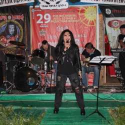 Лилия Джимбинова-Мой Рок-н-Ролл