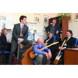 Максим Кузахметов и группа quotКлеркиquot - Звезда