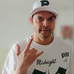 Олбаник - День рождения