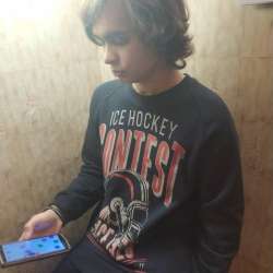 PointerWar-Listen to Live