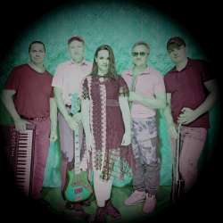 Полина Шумилина & DK STATION  - Я тут