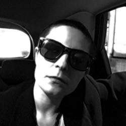 UNA-В Городе Теней