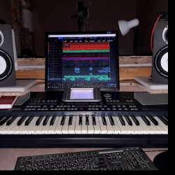 Венцеслав Щербаков-My island