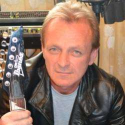 Вячеслав Лапин-На перекрестке