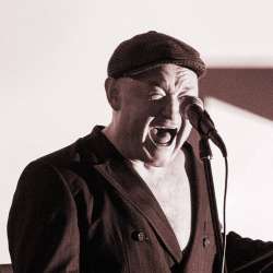 чемодан гризли-Праздничек