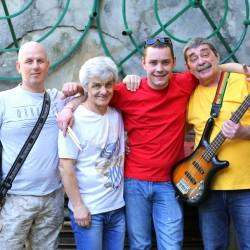 группа Альманах-Пляжный роман