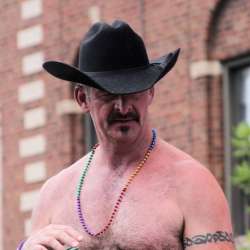 Александр Трофимов-Надену я черную шляпу