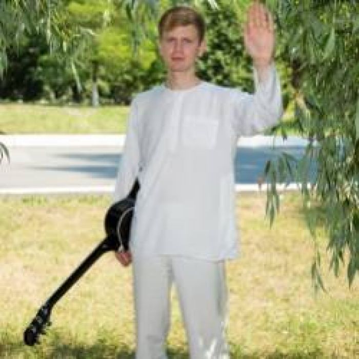 Алексей Белаш-Влюбленными рождать всегда