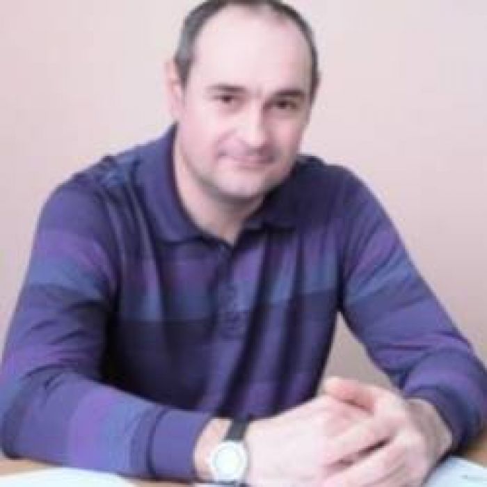 Дмитрий Горемыкин и группа Художник-Парни устали воевать