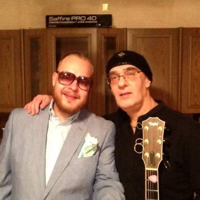 Dr Markin представляет Pete Millz-Кто Ты