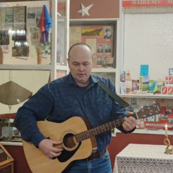 Иван Макаров  - Роса на рельсах