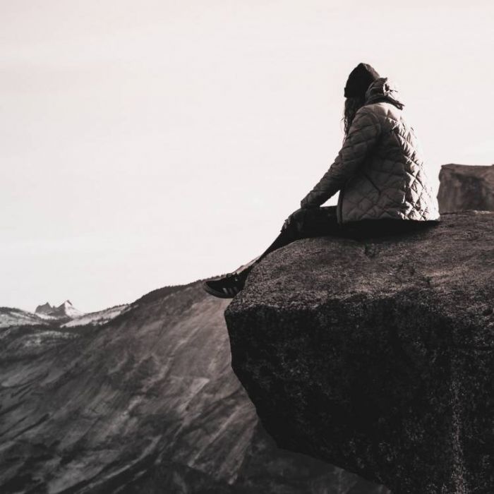 Катя Файв-На краю