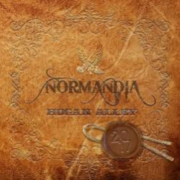 Нормандия-Соль на руке