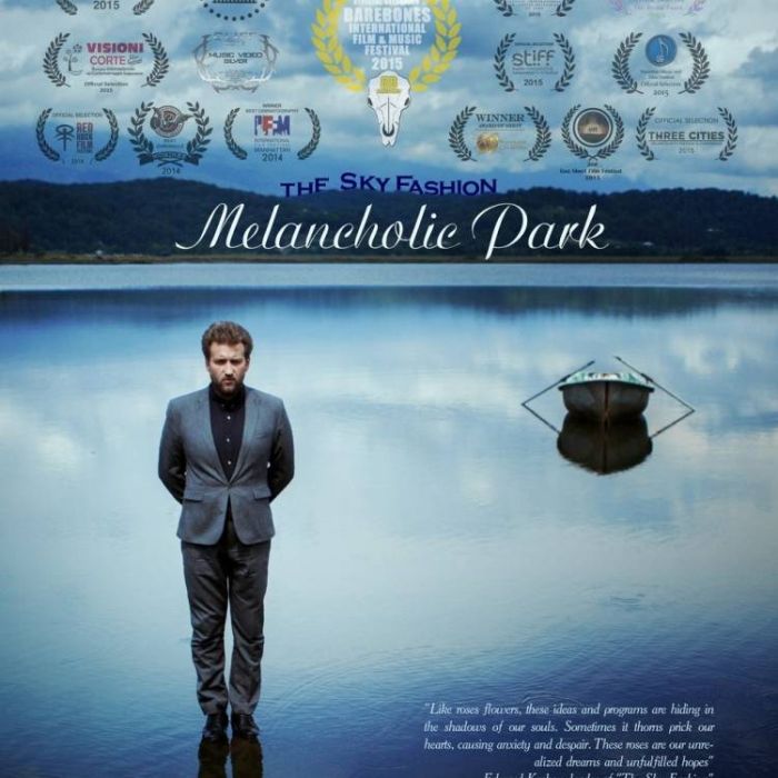 Sky Fashion-Melancholic Park