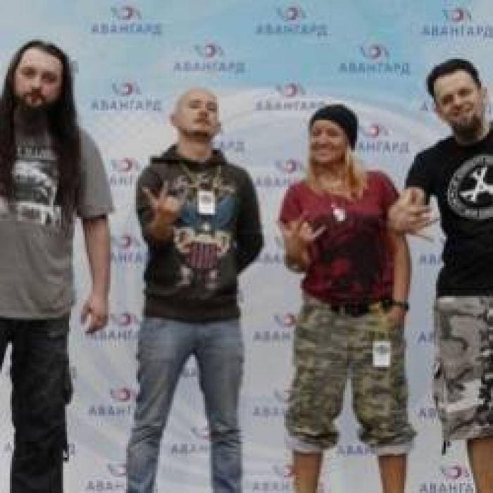 Urban Strip-Люди Едят Людей