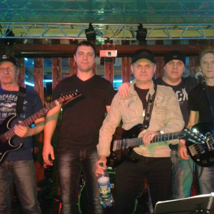 Вершина пропасти-Хлеба и зрелищ