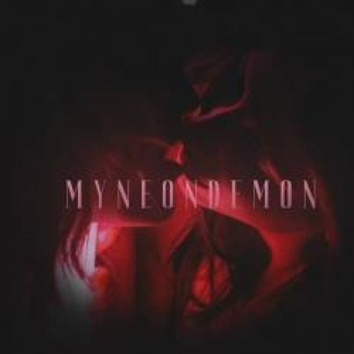 iam vakuum x sverkay-mnd